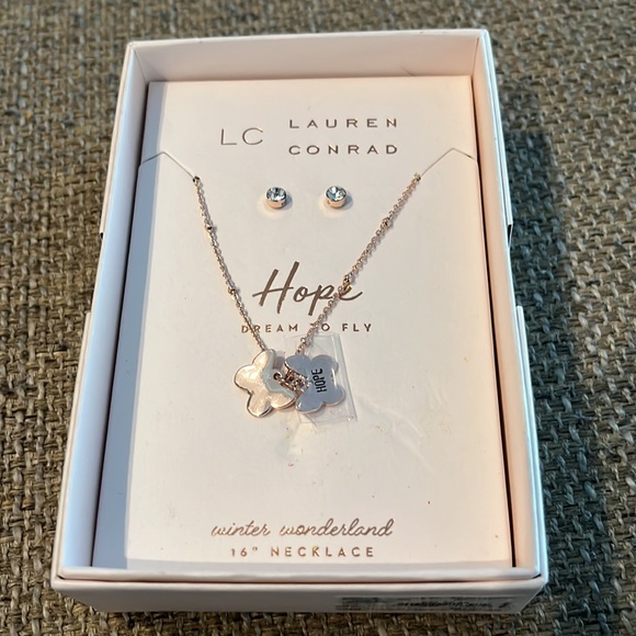 NIB - LC Lauren Conrad Butterfly Hope Dream to Fly Necklace & Stud Earrings set - Picture 2 of 6